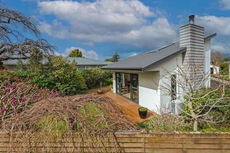 18A St Albans Avenue, Hokowhitu, Palmerston North - Carousel 2