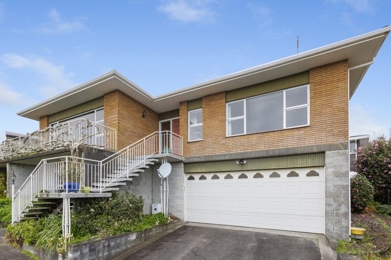 5 Fairfax Terrace, Frankleigh Park, New Plymouth - Carousel 2
