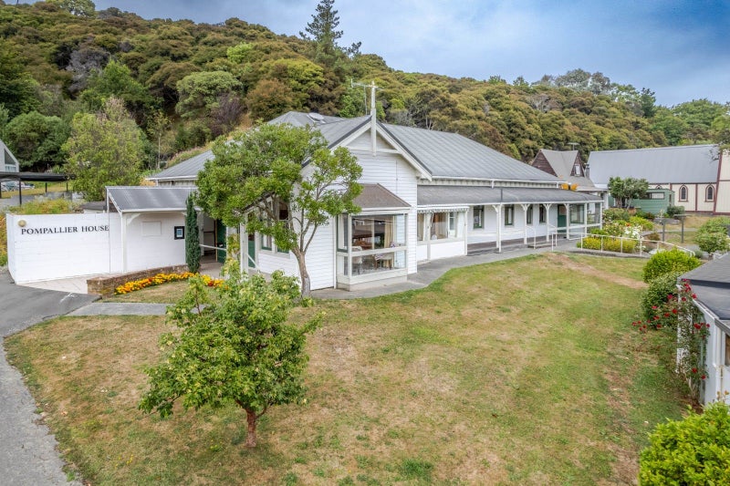 4 Rue Cachalot, Akaroa, Akaroa - Carousel 1