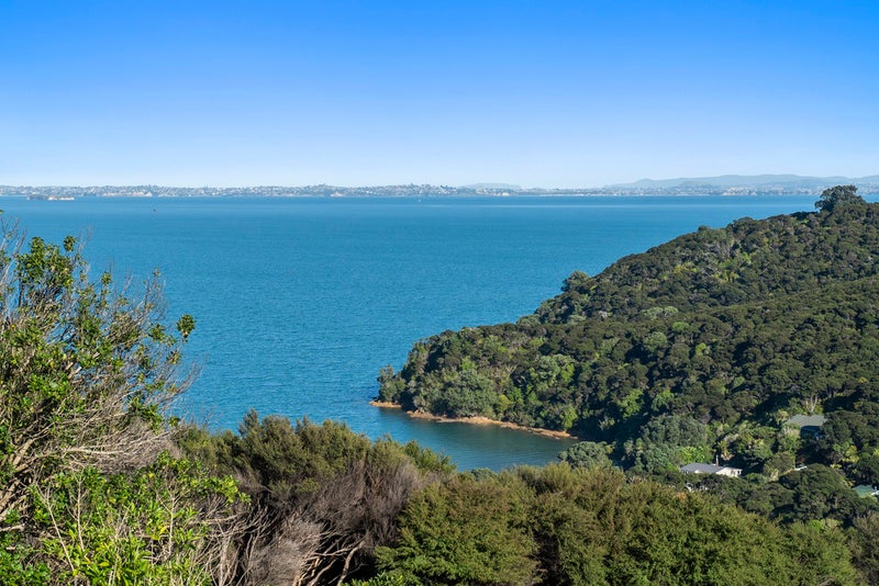 46 Okoka Road, Ōmiha, Waiheke Island - Carousel 14