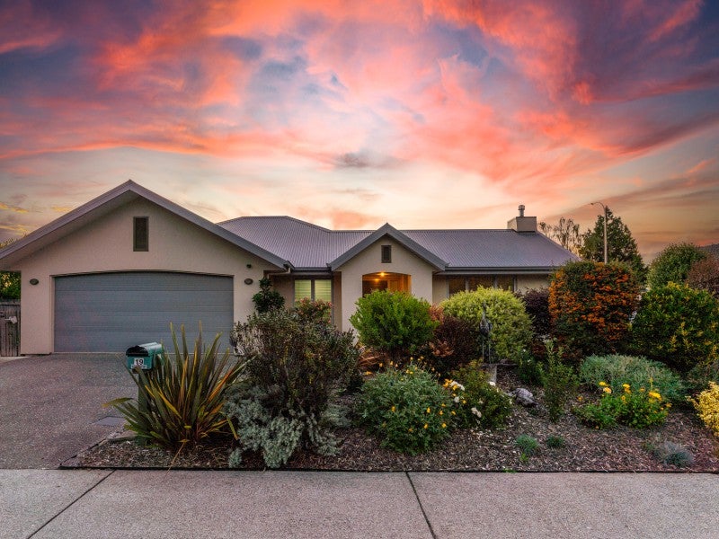 19 Cambelldon Crescent, Stoke, Nelson - Carousel 2
