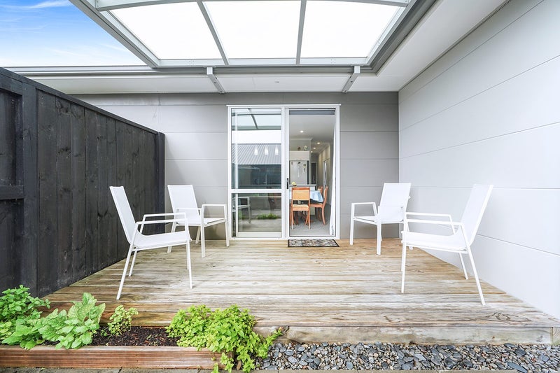 20B Yanicks Crescent, Fitzroy, Hamilton - Carousel 2