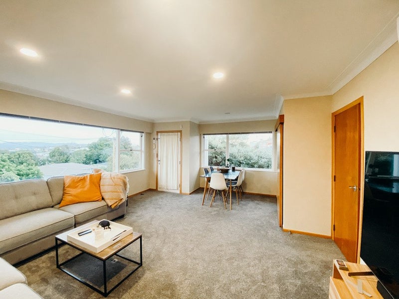 1/8 Mersey Place, New Windsor, Auckland - Carousel 2