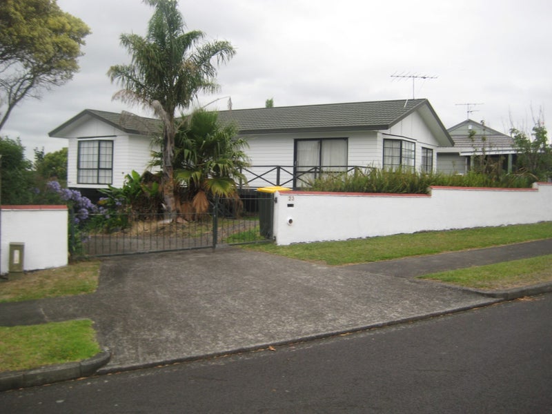 23 Sandgate Avenue, Botany Downs, Auckland - Carousel 1