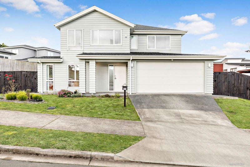 143 Tiriwa Drive, Massey, Auckland - Carousel 1