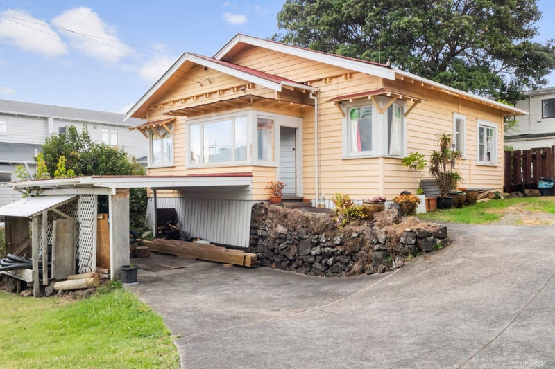 63 Morningside Drive, Mount Albert, Auckland - Carousel 1