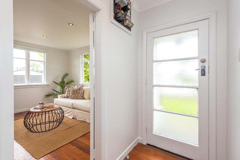 98 Tedder Avenue, North New Brighton, Christchurch - Carousel 2