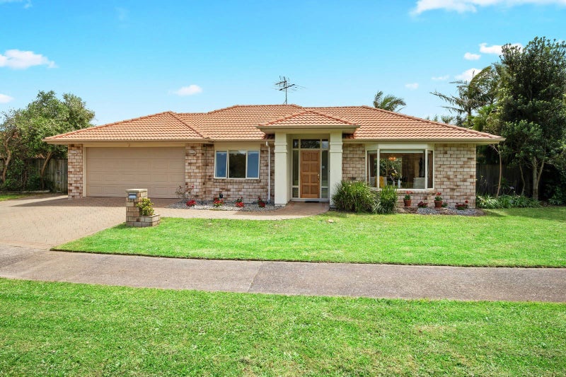 39 Kelvin Hart Drive, East Tamaki, Auckland - Carousel 1