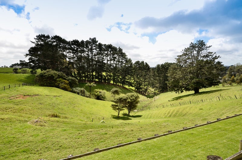 92 Annett Road, Kumeu - Carousel 21