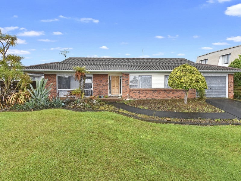4 Rapley Place, Papatoetoe, Auckland - Carousel 1