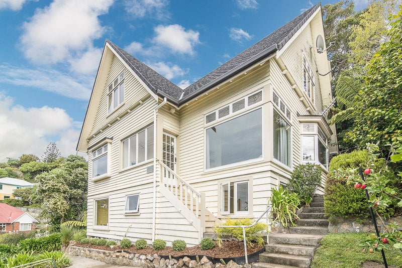 5 Thane Road, Roseneath, Wellington - Carousel 1