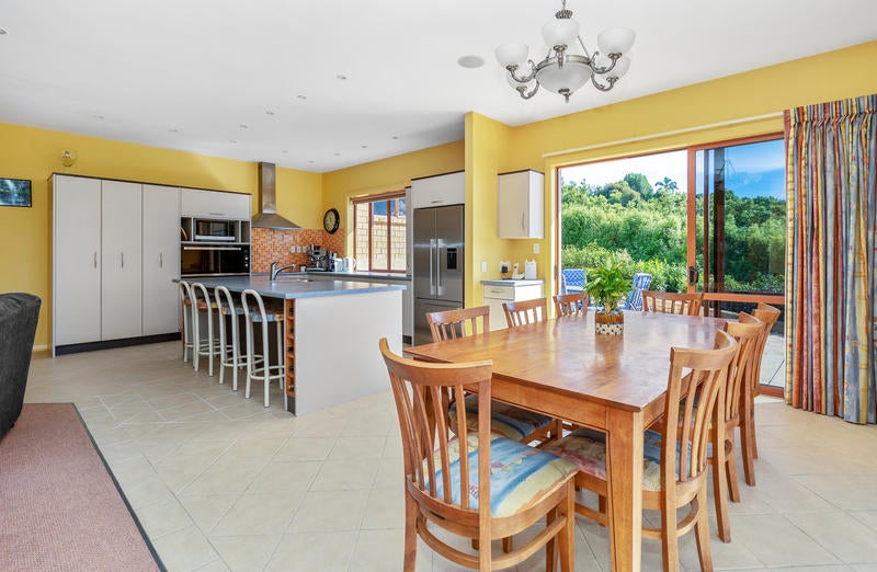 41 Contour Avenue, Pyes Pa, Tauranga - Carousel 2