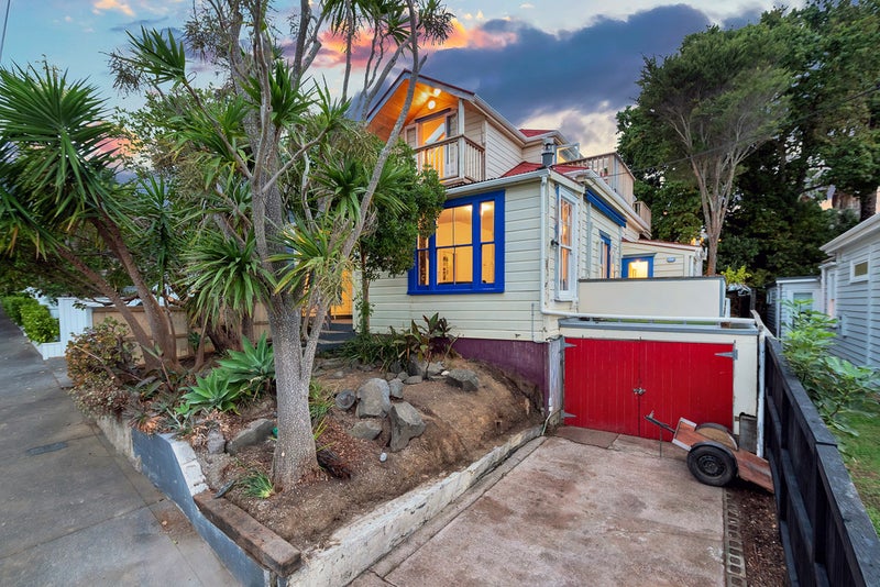 6 Larchwood Avenue, Westmere, Auckland - Carousel 2