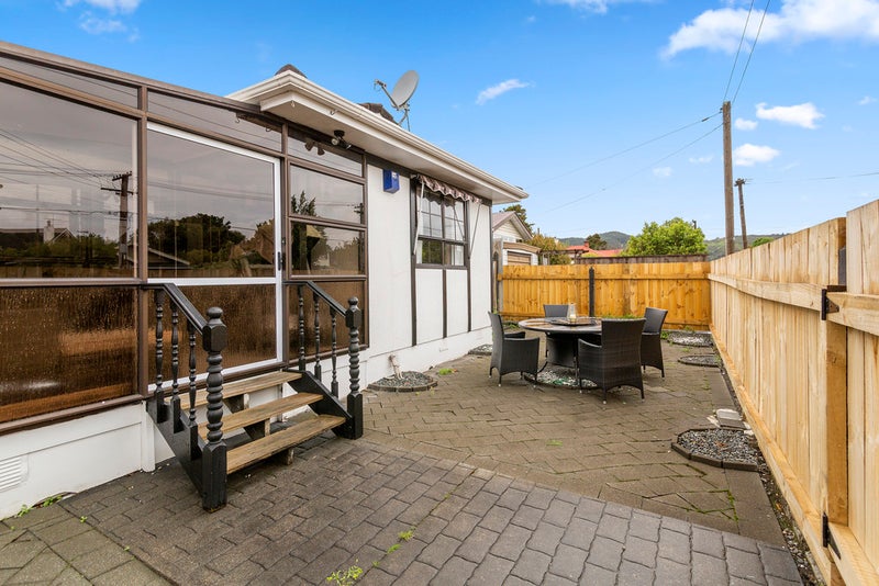 1/3 Islington Street, Trentham, Upper Hutt - Carousel 18