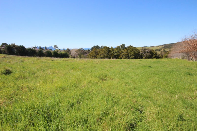 211 Prescott Road, Whangarei - Carousel 1