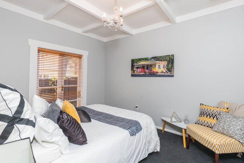 20 Esmonde Road, Takapuna, Auckland - Carousel 19