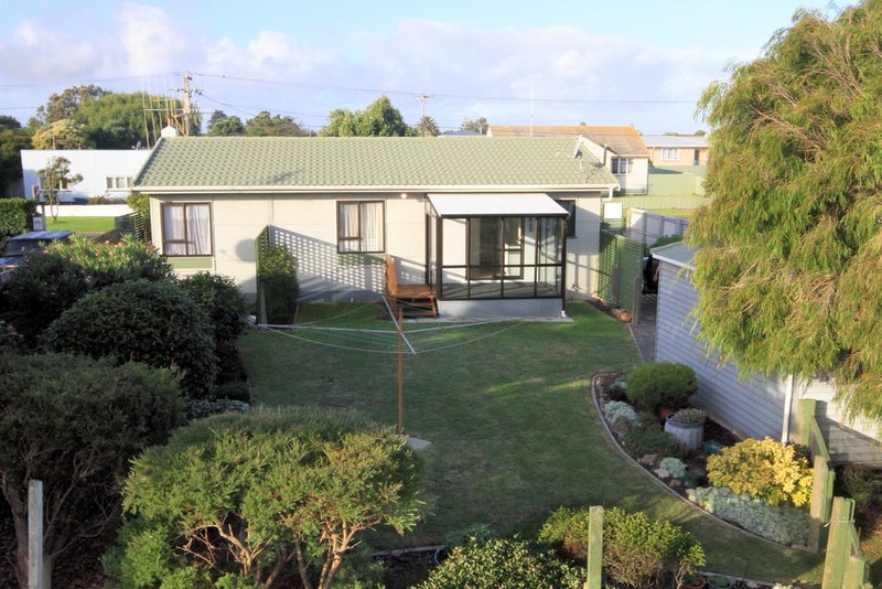 37 Hood Street, Castlecliff, Whanganui - Carousel 2