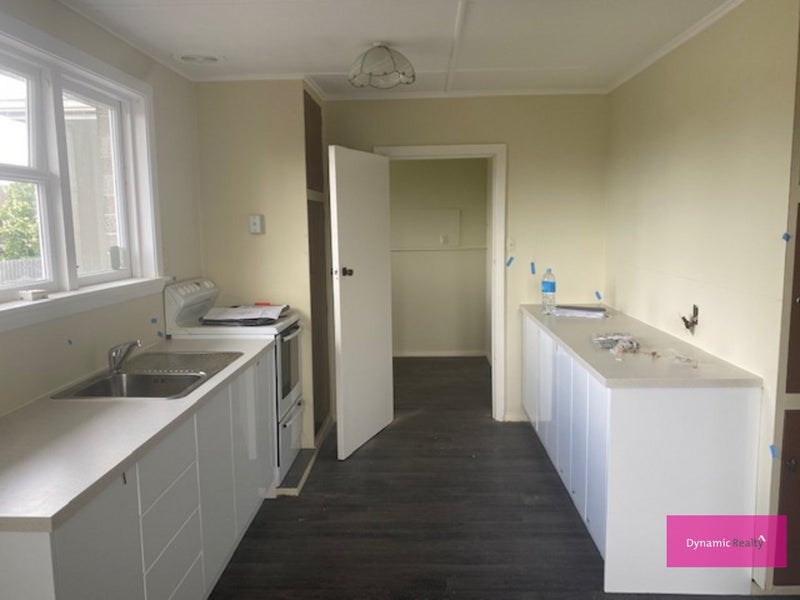 59 Lyndhurst Crescent, Aranui, Christchurch - Carousel 2