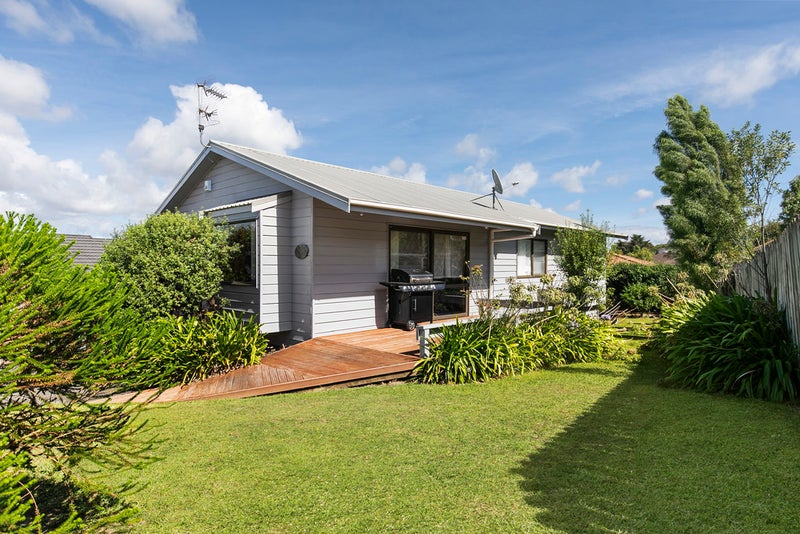 141 Botany Road, Botany Downs, Auckland - Carousel 2