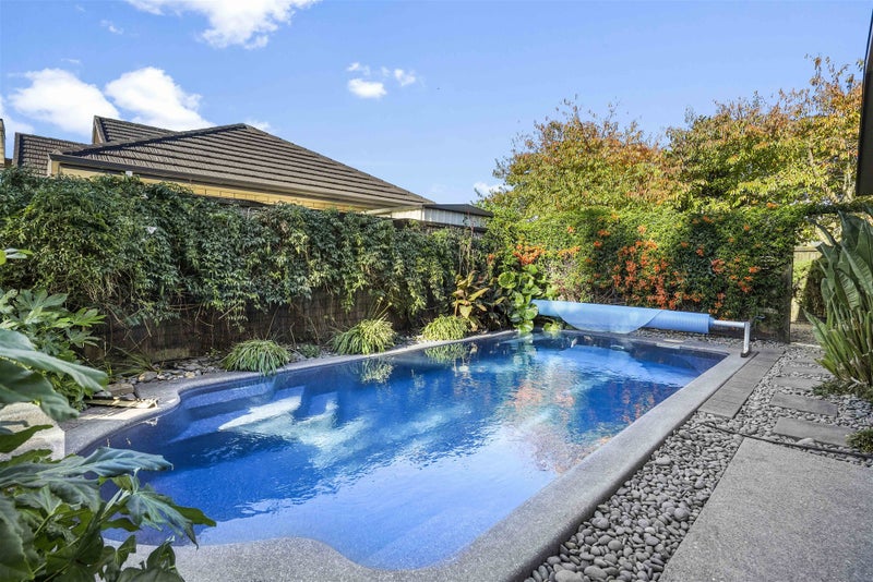 32 Somerton Drive, Huntington, Hamilton - Carousel 22