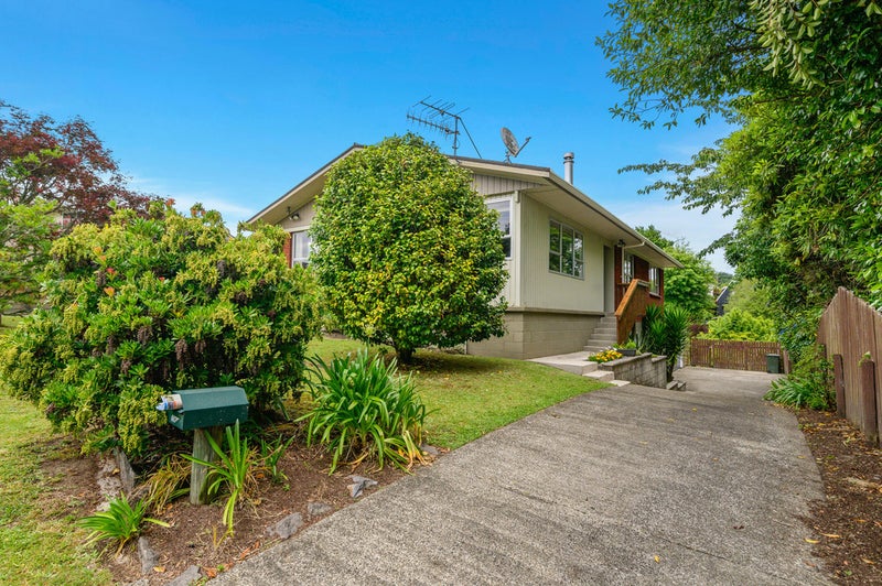 7 Regent Street, Springfield, Rotorua - Carousel 1