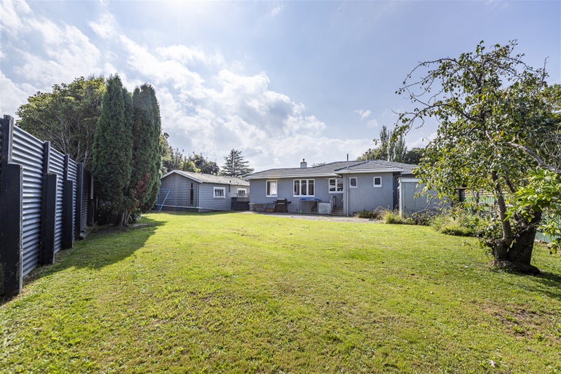 4 Gloucester Street, Takaro, Palmerston North - Carousel 3