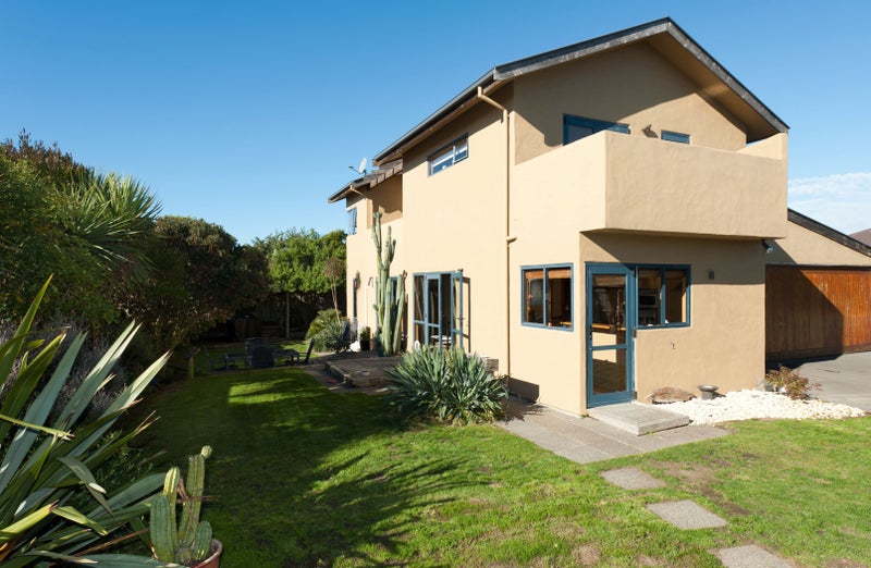 27 Larnach Street, Waimairi Beach, Christchurch - Carousel 1