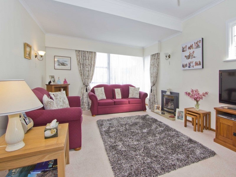 27 Lincoln Avenue, Epuni, Lower Hutt - Carousel 2