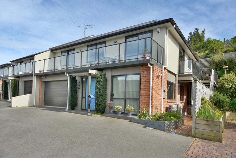 202D South Road, Caversham, Dunedin - Carousel 1