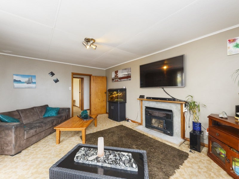 29 Clausen Street, Takaro, Palmerston North - Carousel 2