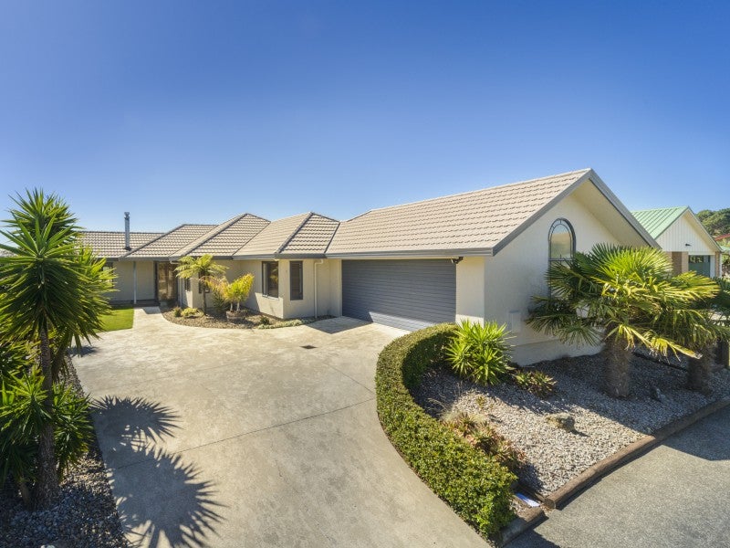 6 Diamond Court, Ashhurst, Ashhurst - Carousel 1