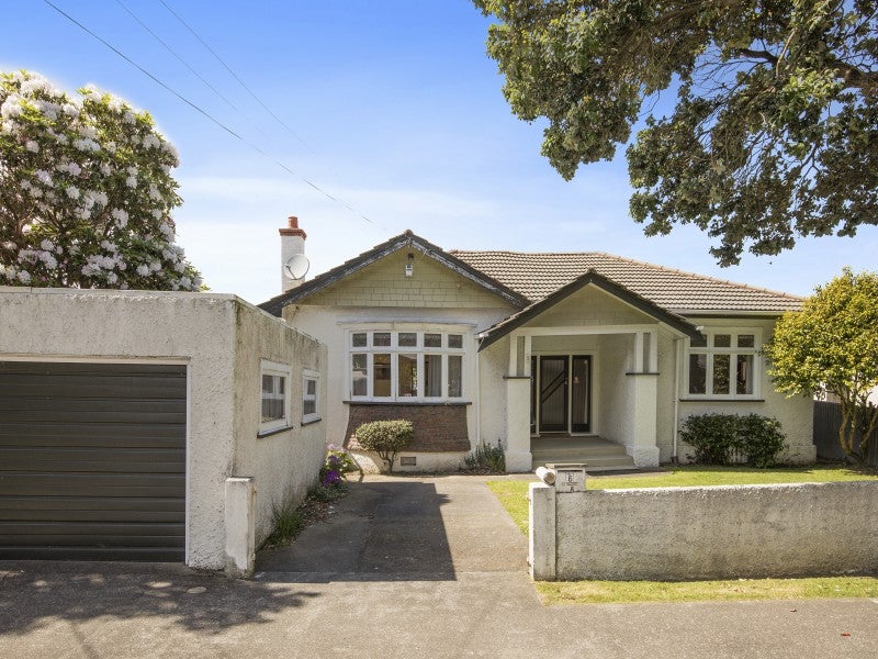 5 Tui Street, Alicetown, Lower Hutt - Carousel 1