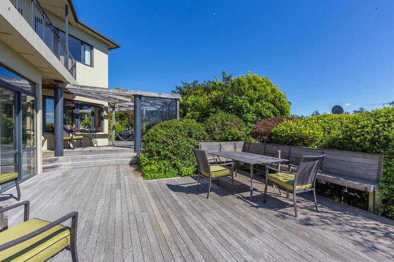 2 Foxfield Lane, Westmorland, Christchurch - Carousel 2