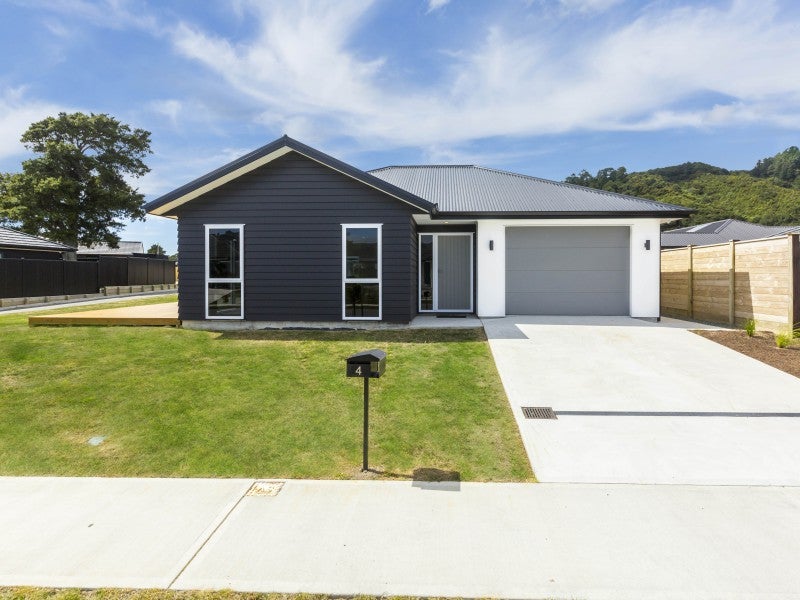 4 Te Punga Road, Wallaceville, Upper Hutt - Carousel 1