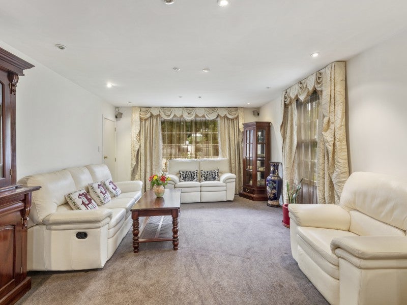 25 Orr Crescent, Hutt Central, Lower Hutt - Carousel 2