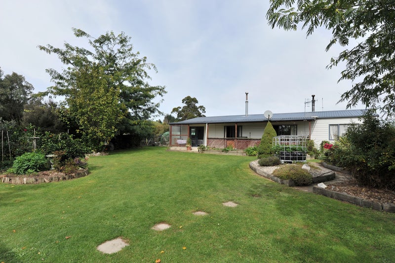 46 Old House Road, Upper Moutere - Carousel 2