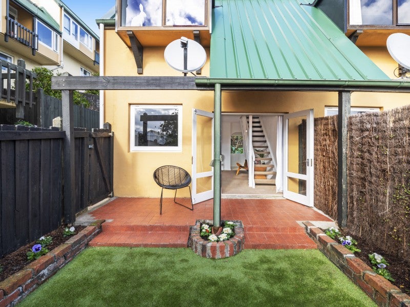 60/46 Hiropi Street, Newtown, Wellington - Carousel 2