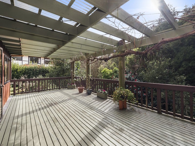 23 Cooper Place, Chedworth, Hamilton - Carousel 2