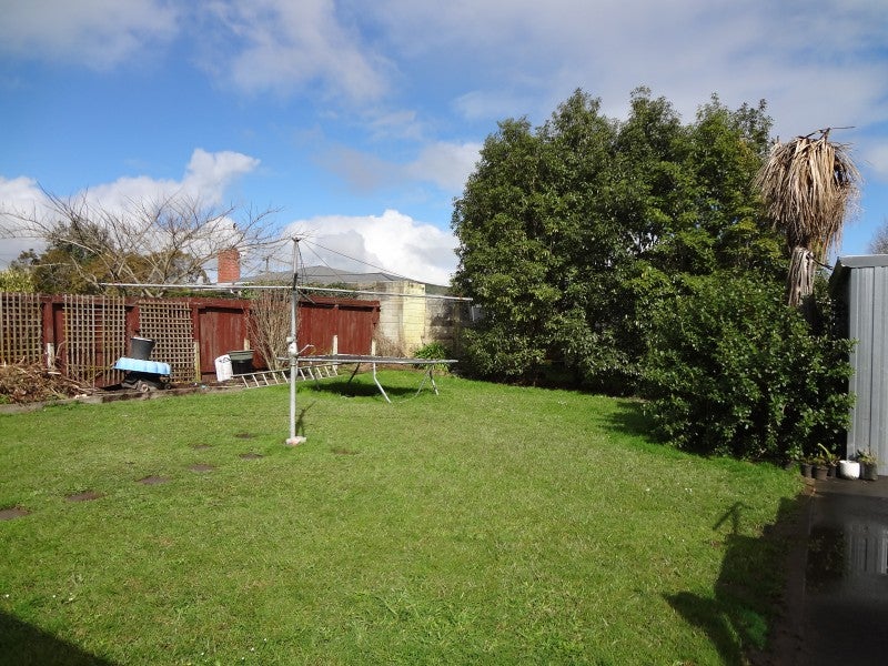 5 Paulette Place, Queenwood, Hamilton - Carousel 2