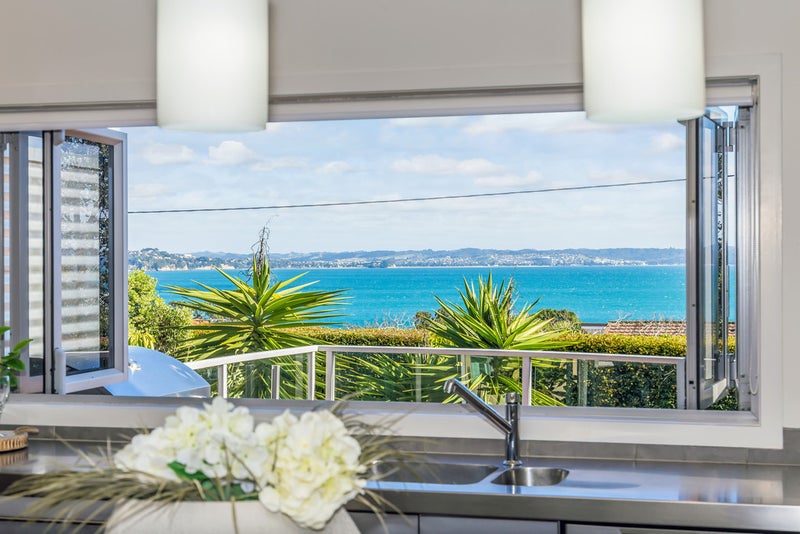 1060 Whangaparaoa Road, Tindalls Beach, Whangaparaoa - Carousel 1