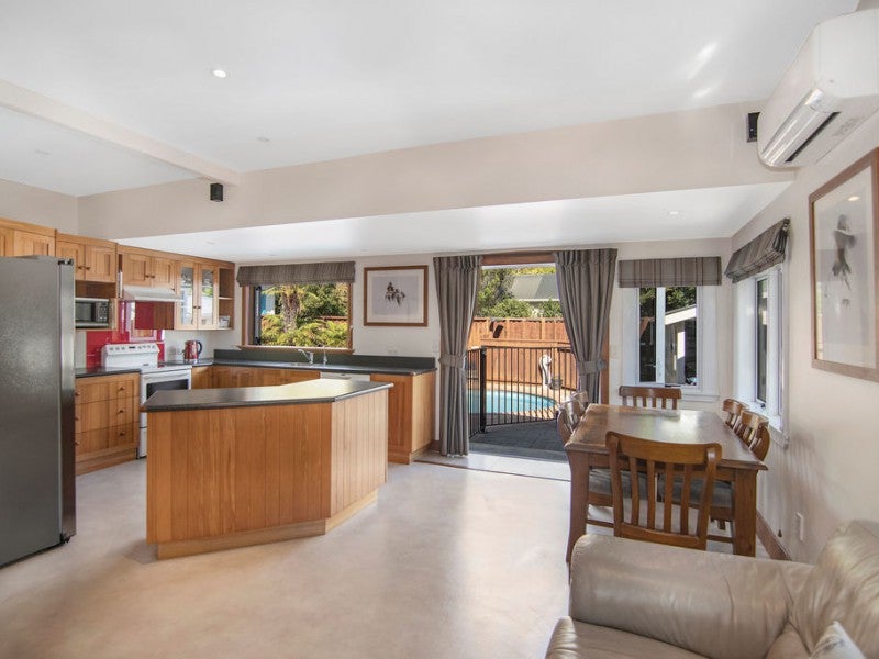 182 Nile Street, Maitai, NELSON - Carousel 1