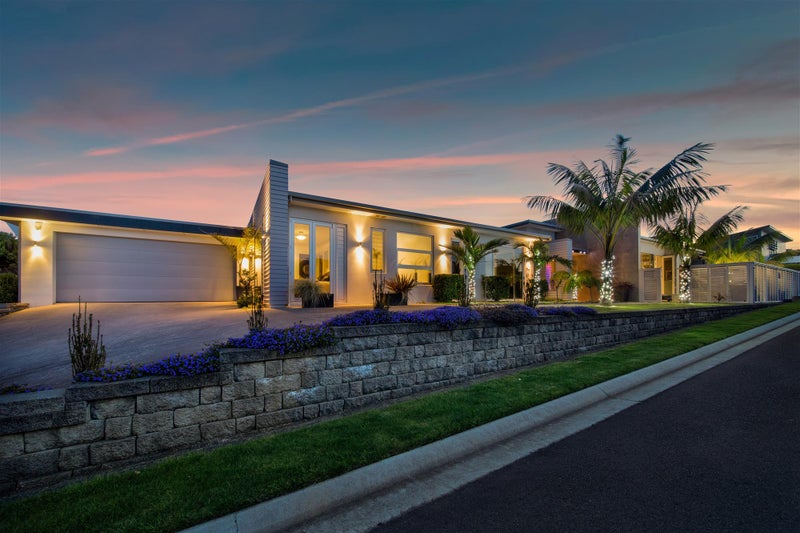 45 Links Drive, Waiwhakaiho, New Plymouth - Carousel 2