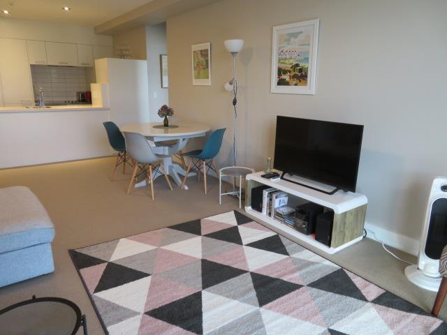 3/370 Oriental Pde, Oriental Bay, Wellington - Carousel 1