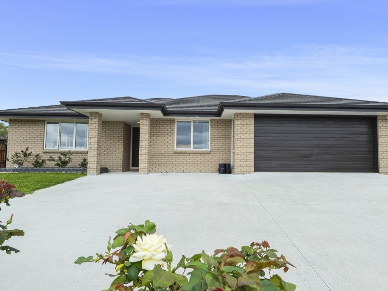 8 Briden Drive, Tikipunga, Whangarei - Carousel 2