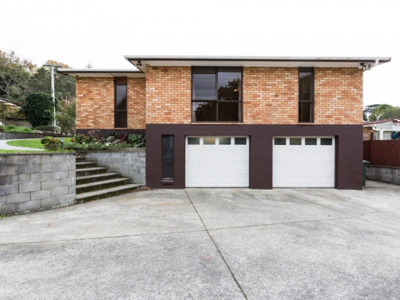 12 Hillside Crescent, Westown, New Plymouth - Carousel 2