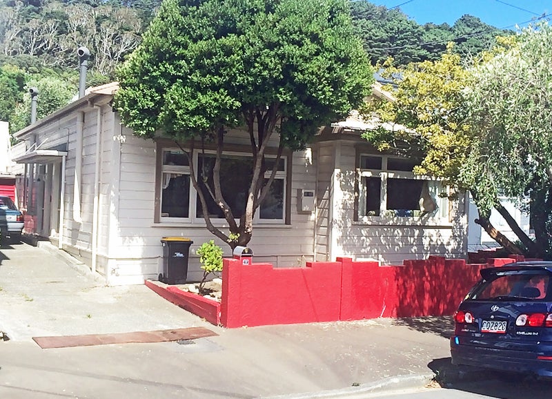 49 Austin Street, Mount Victoria, Wellington - Carousel 1