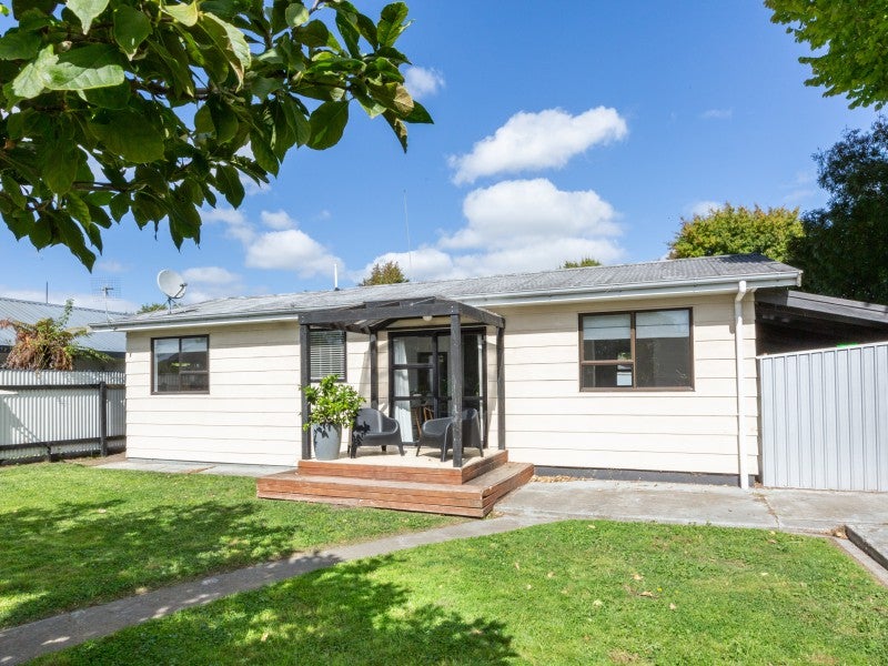 212B Davis Street, Saint Leonards, Hastings - Carousel 14