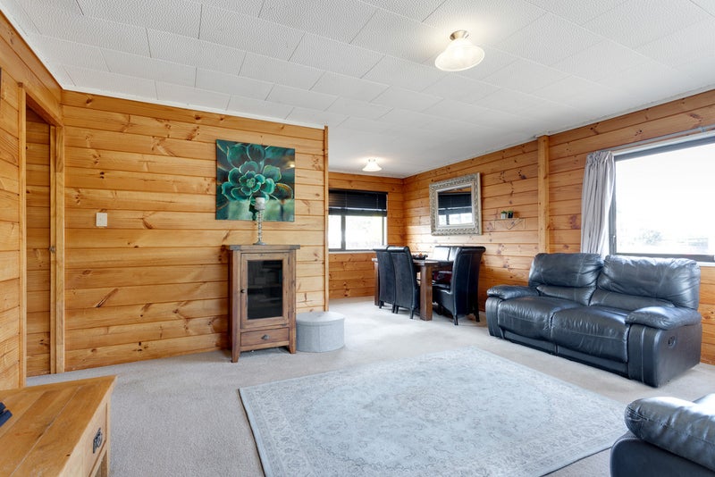 82 Totara Park Road, Totara Park, Upper Hutt - Carousel 2