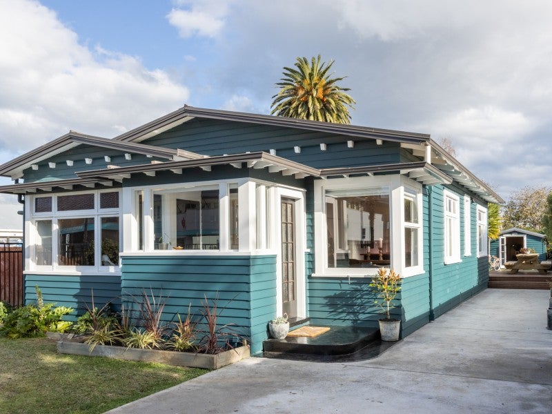 45 Wellesley Road, Napier South, Napier - Carousel 1