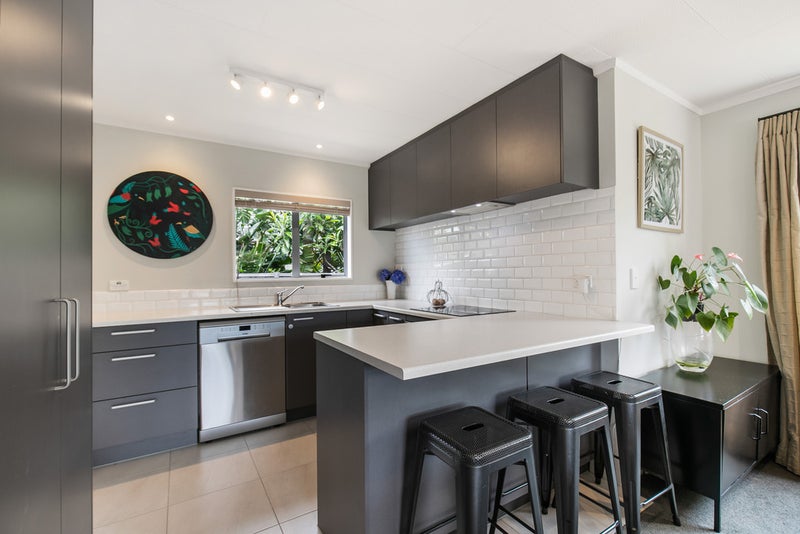 33A Coral Crescent, Panmure, Auckland - Carousel 2